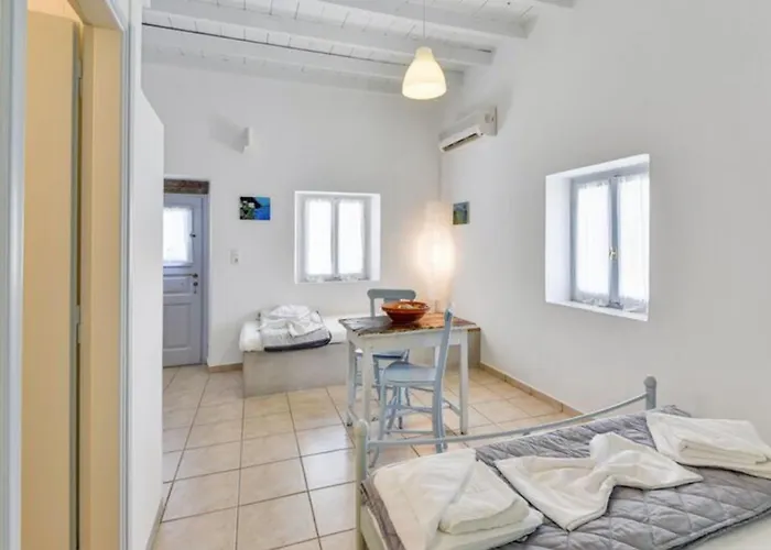 Traditional Cycladic House Trypití