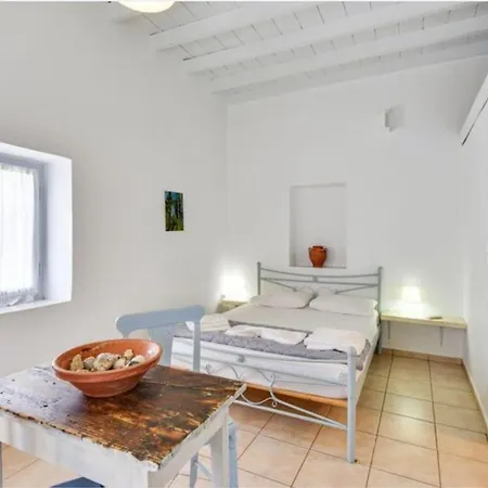 別荘 Traditional Cycladic House