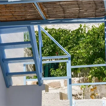 Traditional Cycladic House 別荘 トリピティ